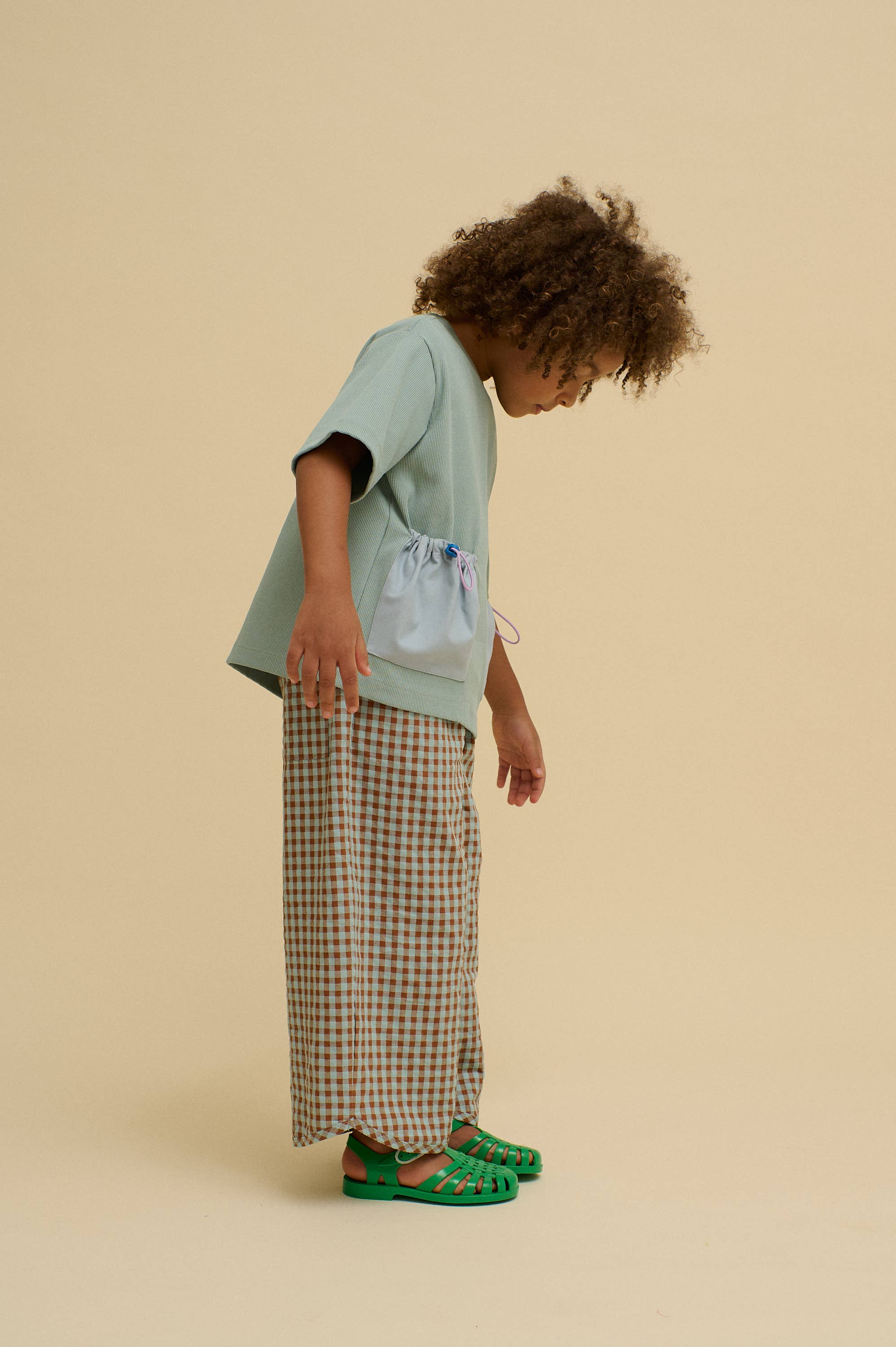 PANTALONI A GAMBA LARGA A QUADRETTI