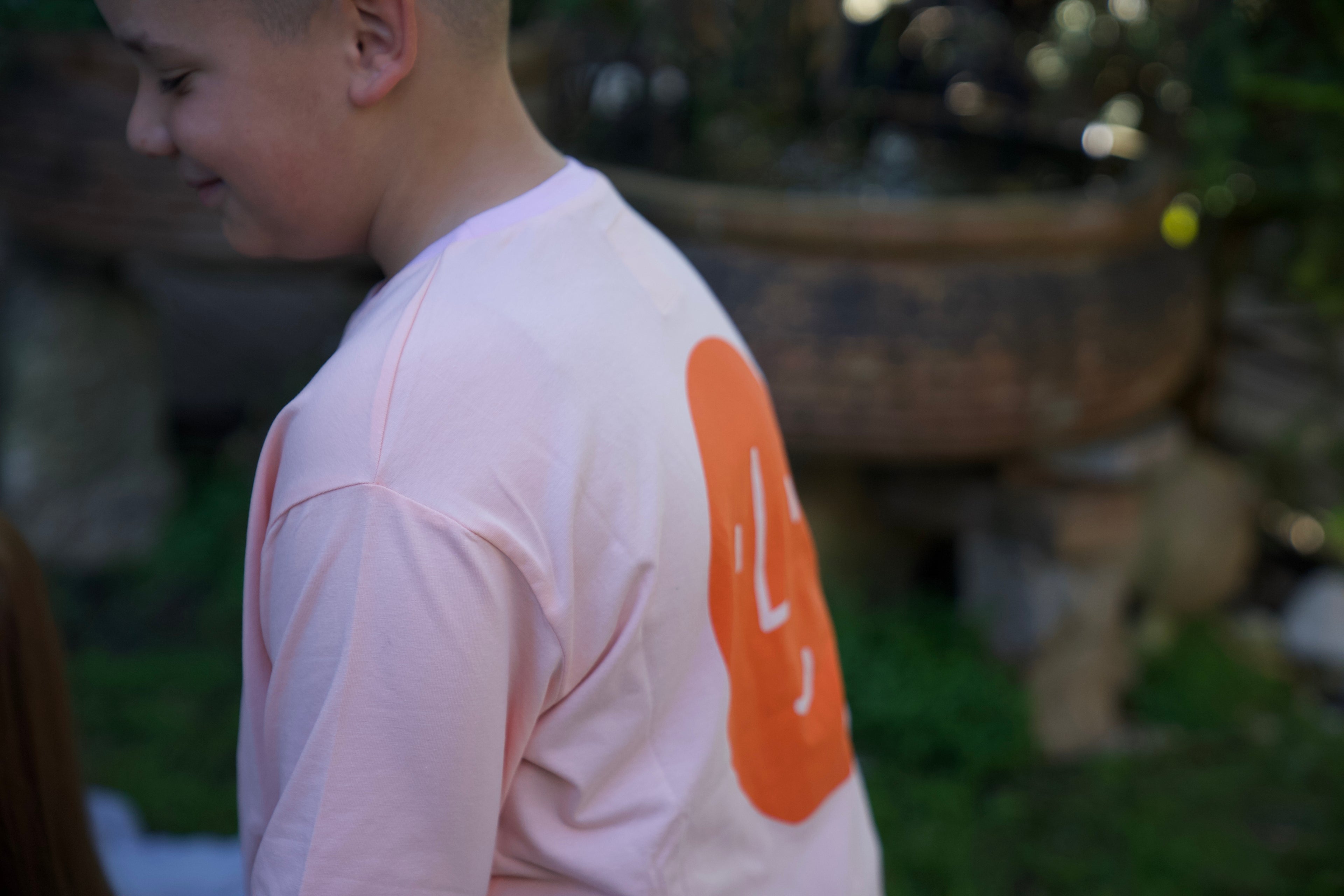 T-SHIRT OVERSIZE UNISEX IN COTONE BIOLOGICO CON STAMPA SUL RETRO
